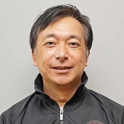 プロフィールアイコン（写真）：シニアデザイナー　菅原　潤