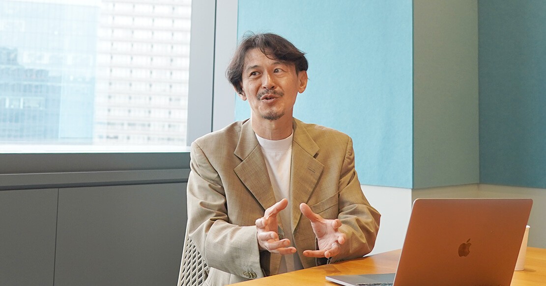 写真:株式会社Adobe今井さまが話している様子