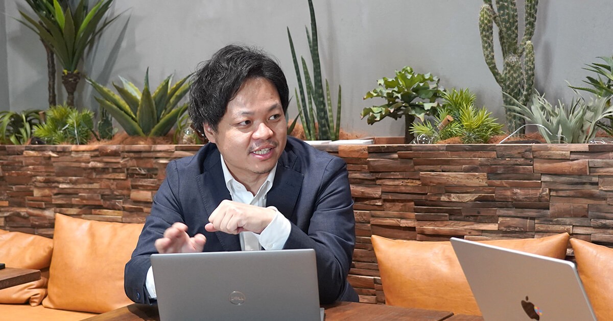 写真:西田氏が話している様子